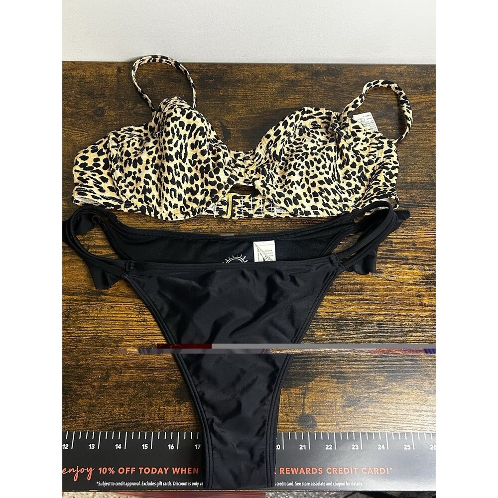 Hollister Swim Bikini Bottom Size XL With  Leopard Top Size L Set Summer Beach
